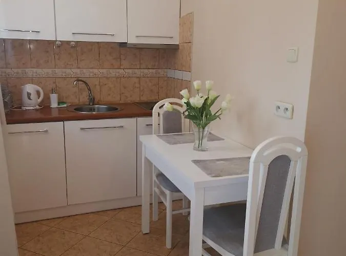 Spacerowa Z Balkonem كولوبرزيغ